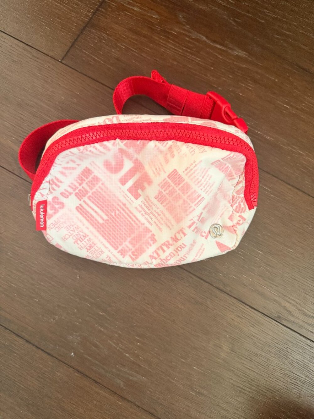lululemon Belt Bag - Standard Size - Red logo edition